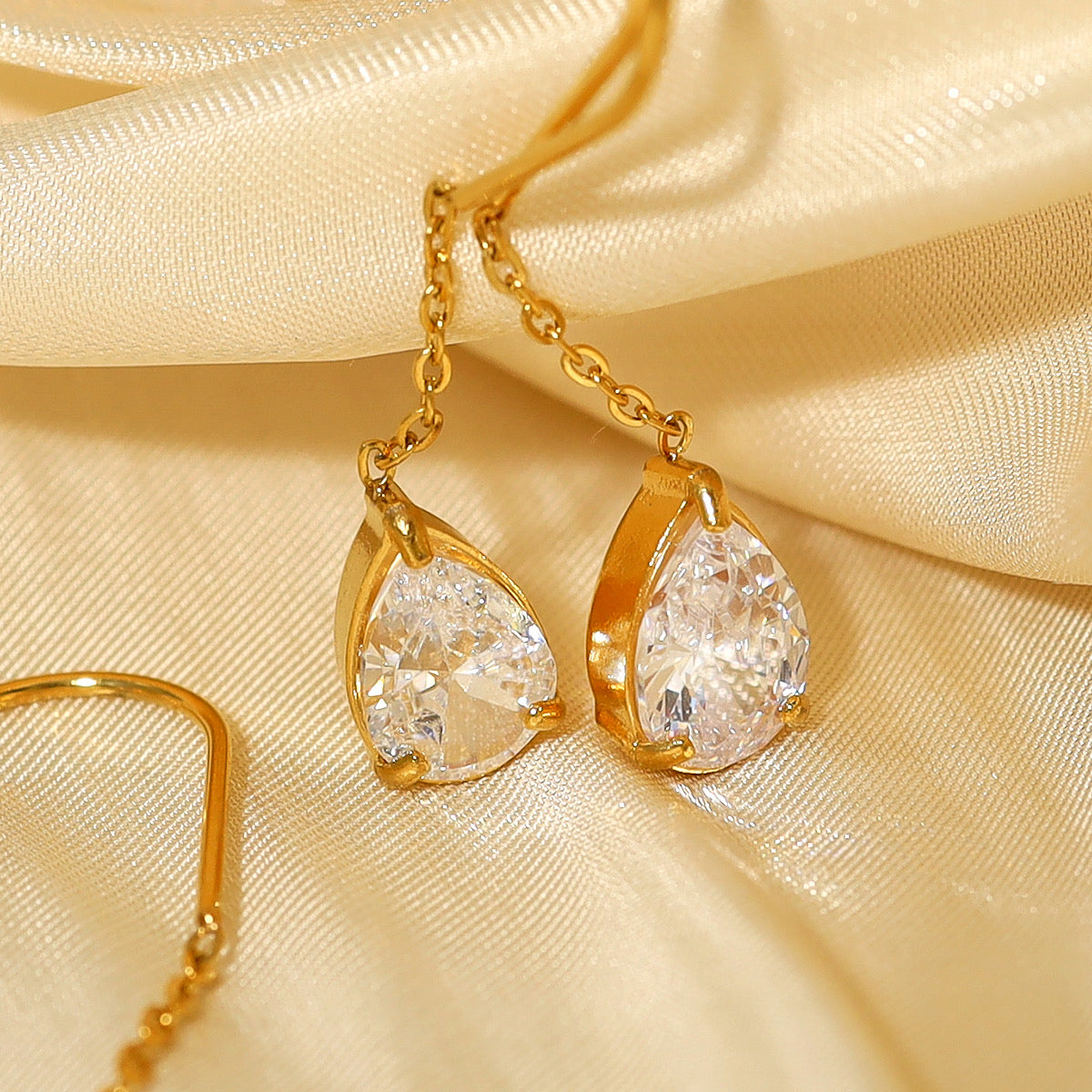 Ivy Drop Earrings