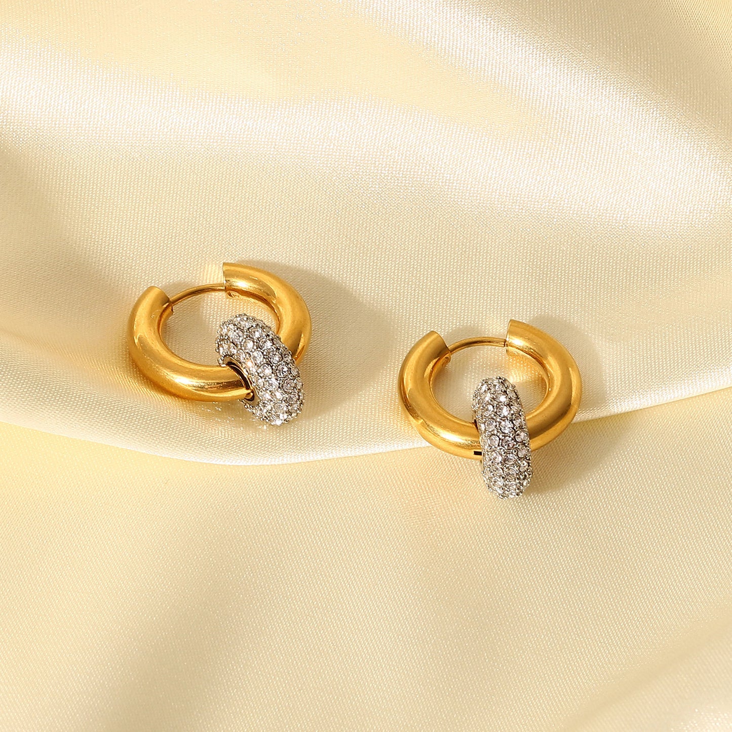 Amara Halo Hoops