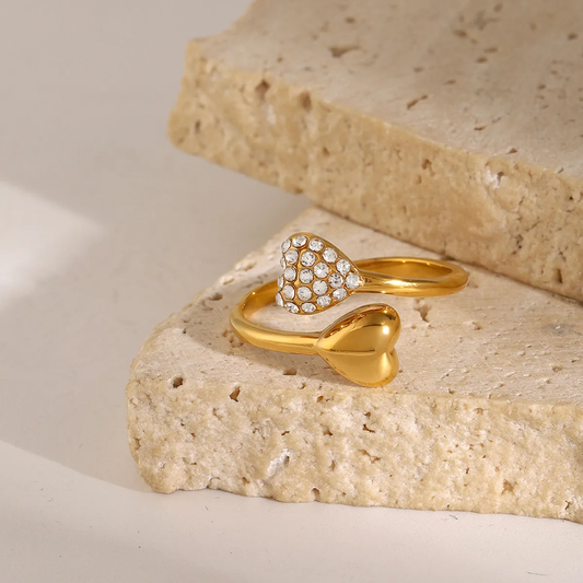 Isla Heart Ring