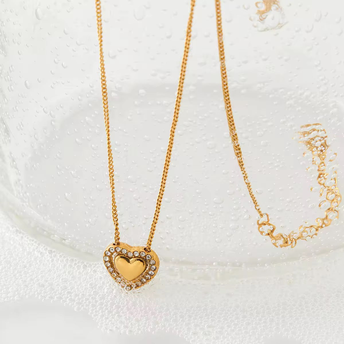 Elara Necklace